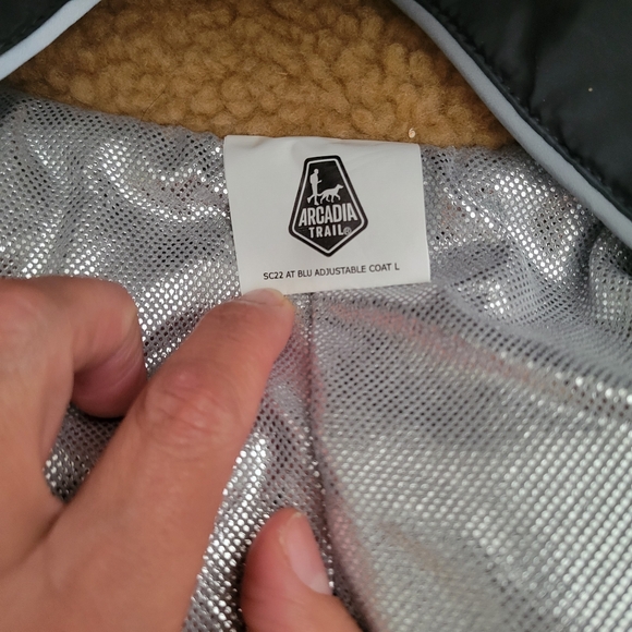 🦮ARCADIA Ultra Adjustable Insulated Coat. Size Large. Blue Silver Black Colors - Picture 9 of 17